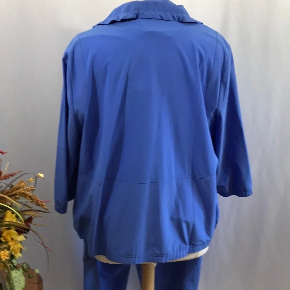 Chico’s Zenergy 3 piece set New with tags!! - Picture 3 of 8